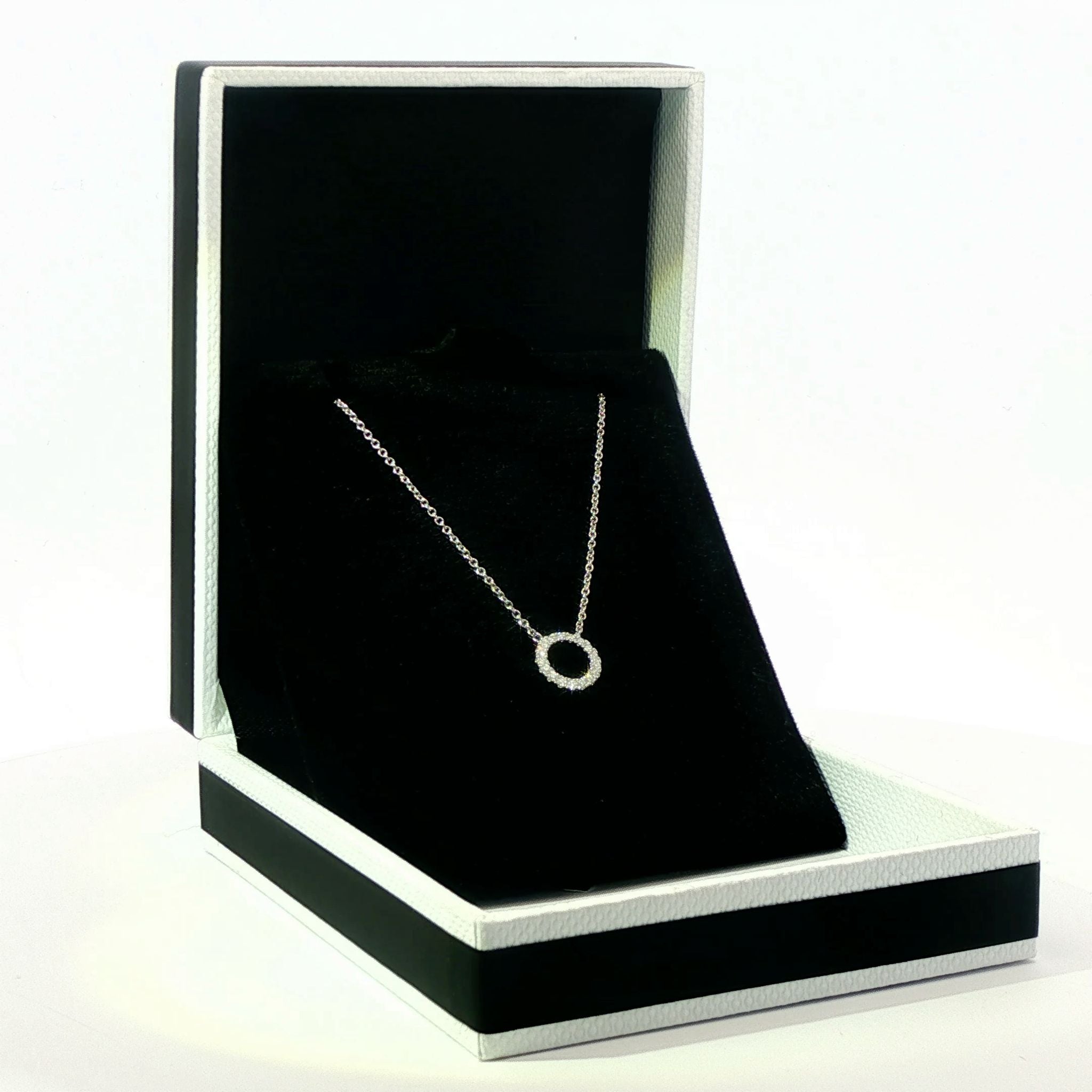 18k White Gold Halo Diamond Pendent - FREE NEXT DAY DELIVERY