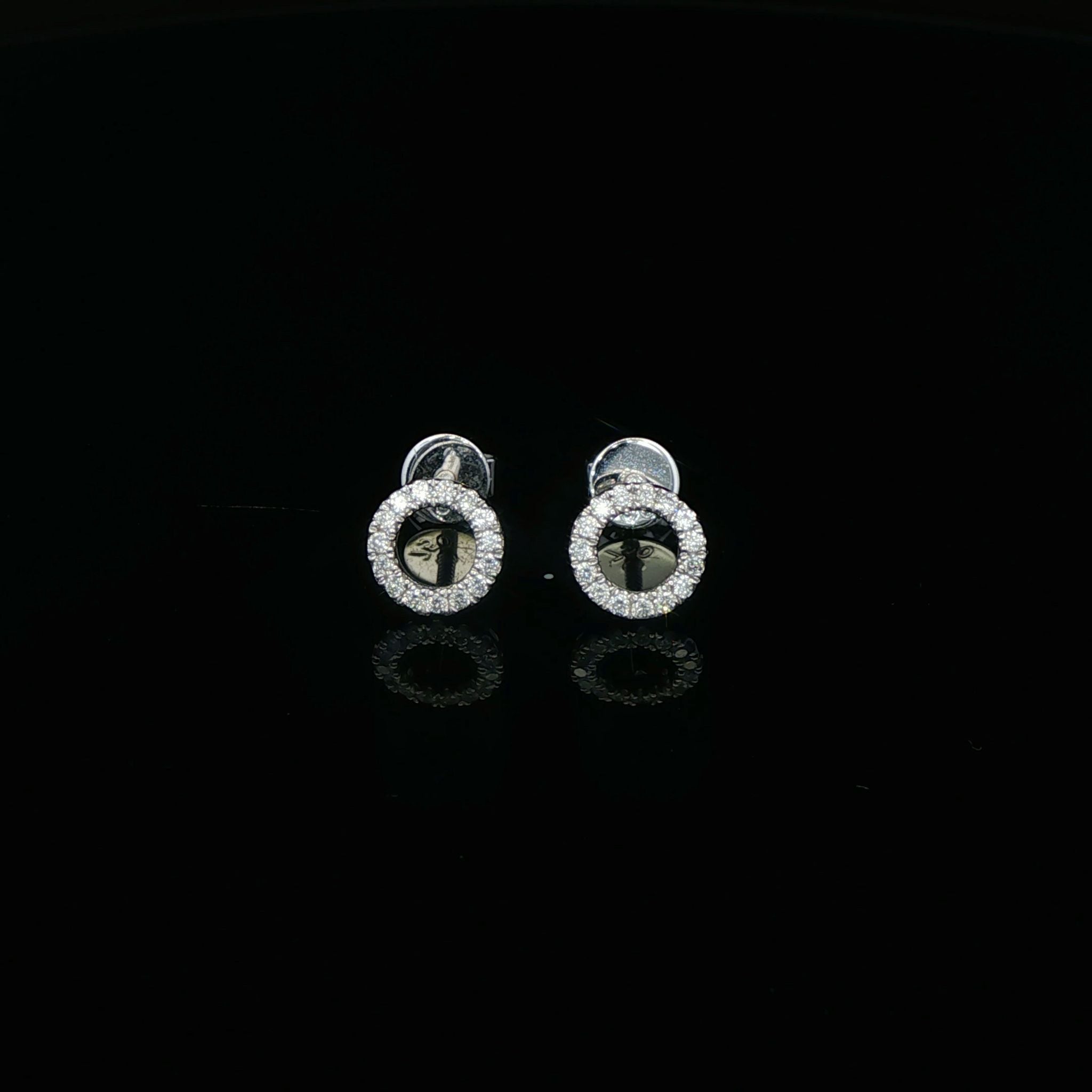 18k White Gold Halo 0.14ct Diamond Earrings - FREE NEXT DAY DELIVERY