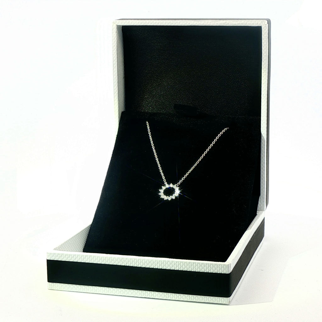 18k White Gold Diamond Halo Necklace