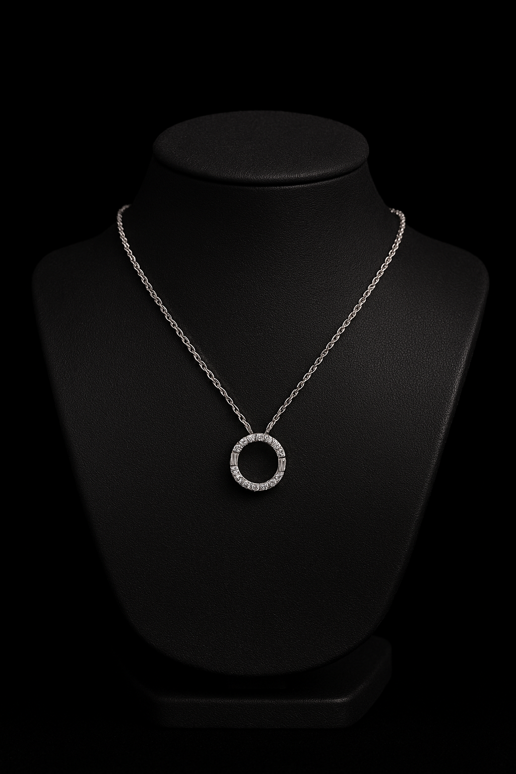Eterna Necklace