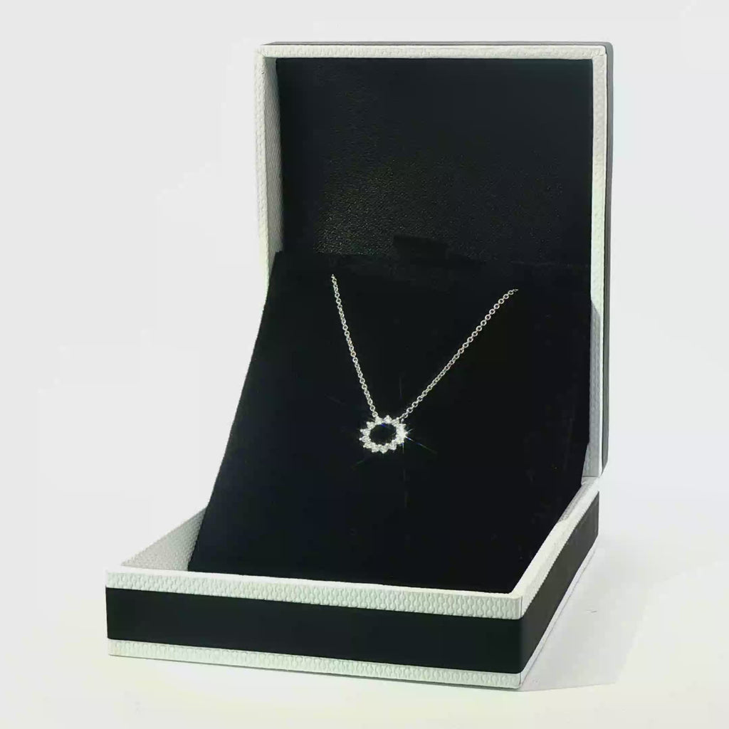 18k White Gold Diamond Halo Necklace